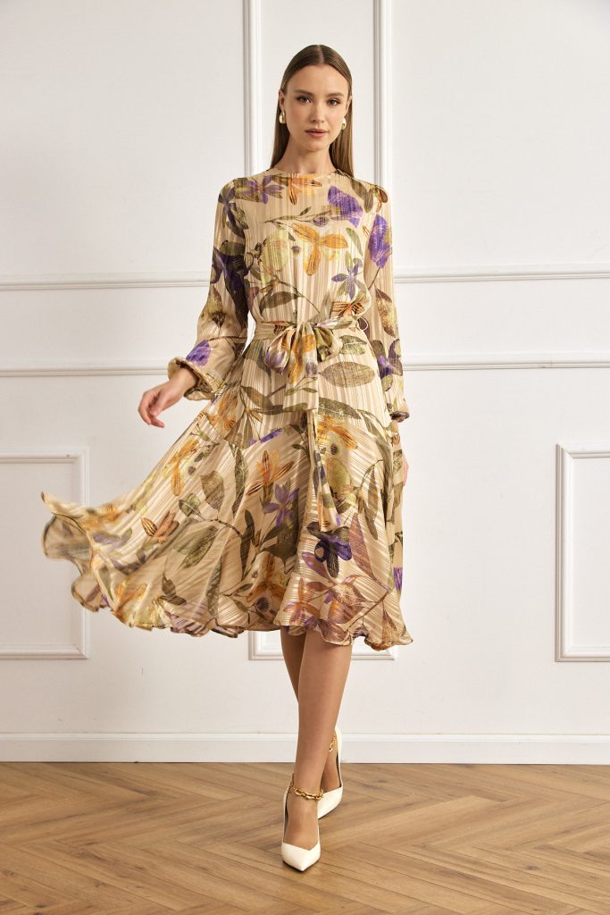 איך להיראות מיליון דולר עם בגדי קיץ